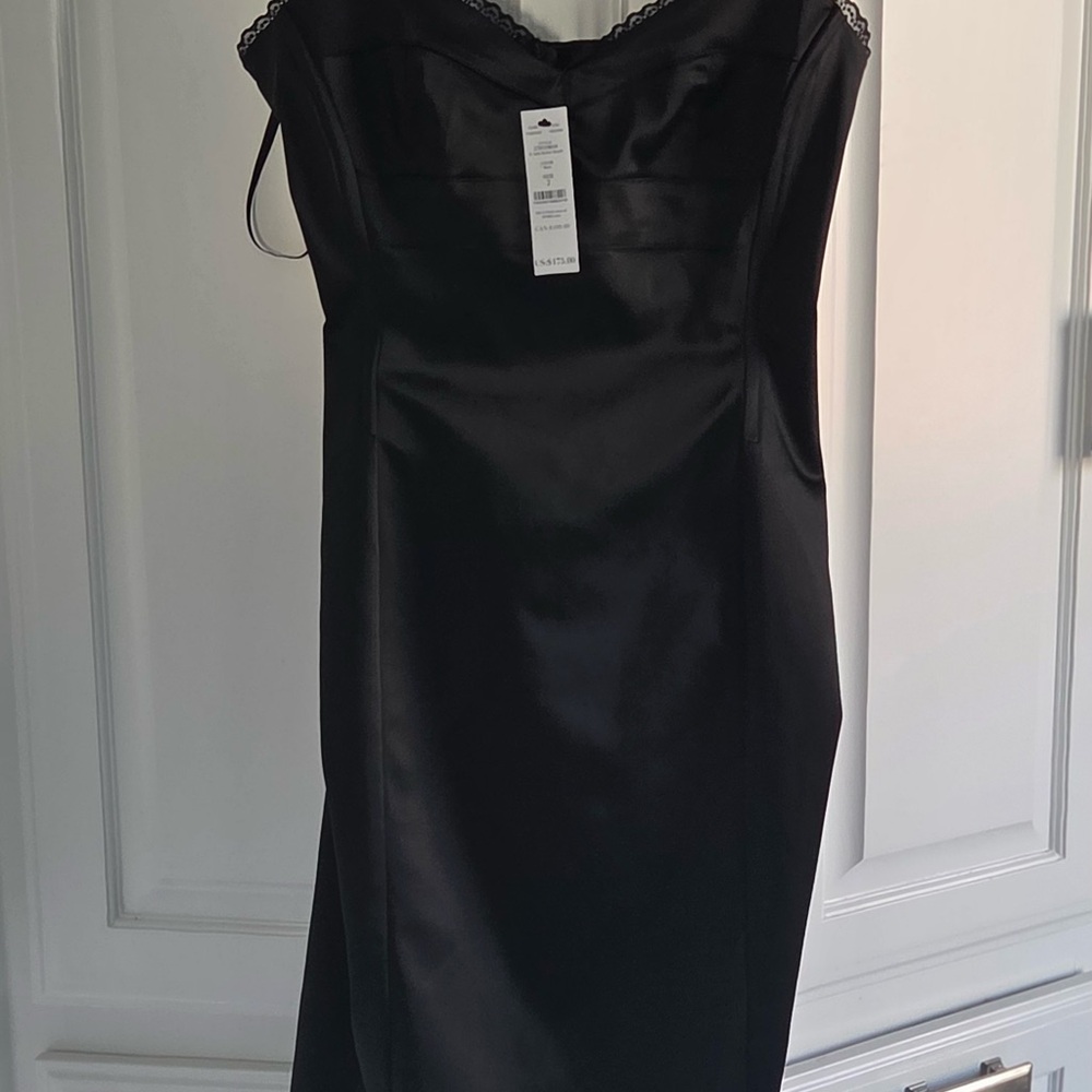 White House Black Market Satin Sheath Dress size 2 - Picture 5 of 7
